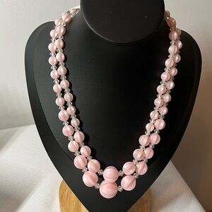 Vintage pink beaded plastic necklace. Retro